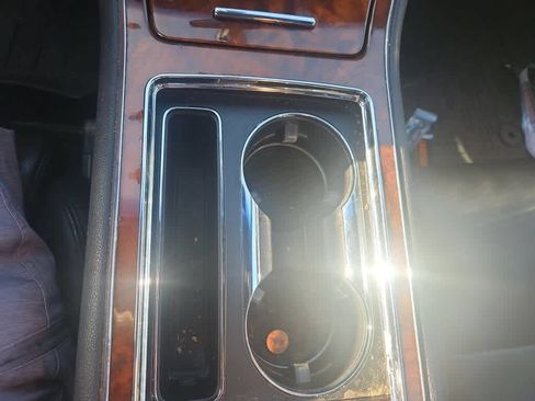 Used 2017 Lincoln Continental Select FWD image 16