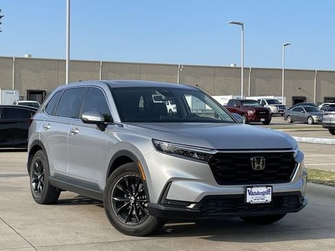 Used 2025 Honda CR-V EX-L image 2