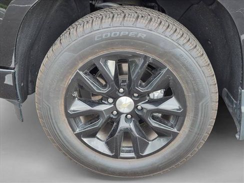 Used 2022 Chevrolet Silverado 1500 Custom RWD image 10