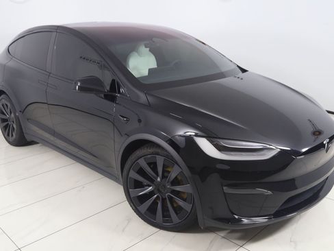 Used 2023 Tesla Model X AWD/4WD image 27