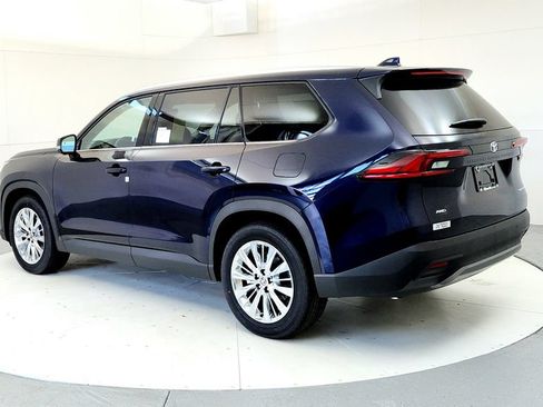 New 2026 Toyota Grand Highlander AWD image 4