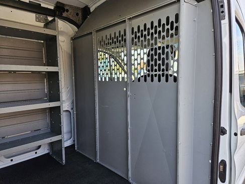 Used 2020 Ford Transit 250 Medium Roof image 26
