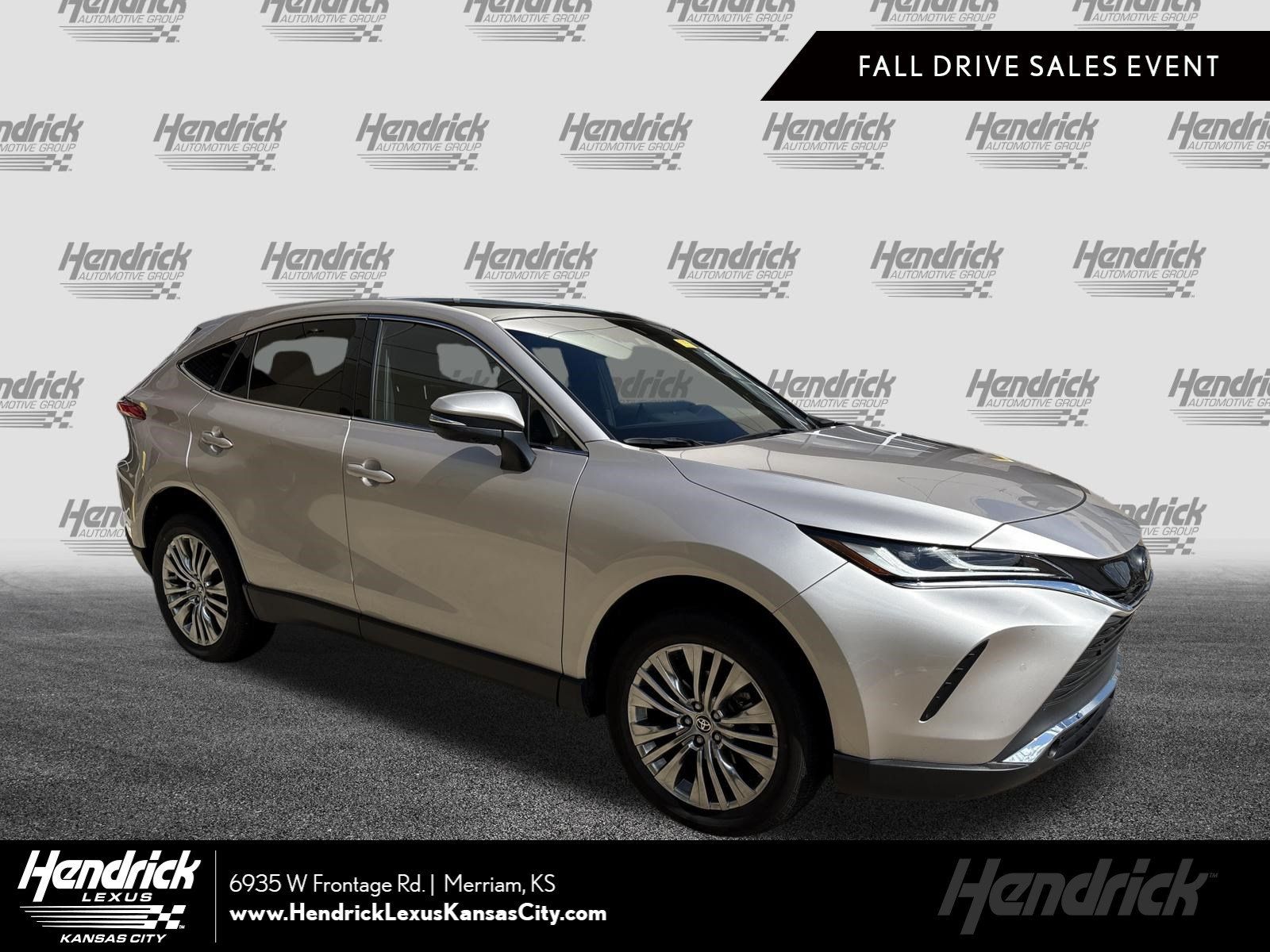 Used 2024 Toyota Venza Limited AWD/4WD image 1