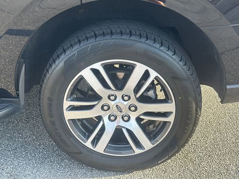 Certified 2024 Ford Expedition Limited RWD image 20