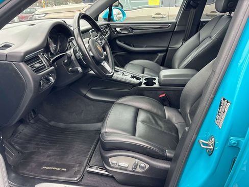 Used 2020 Porsche Macan S AWD/4WD image 8