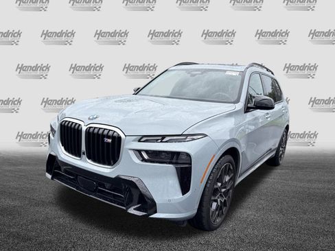 Certified 2026 BMW X7 M60i AWD/4WD image 11