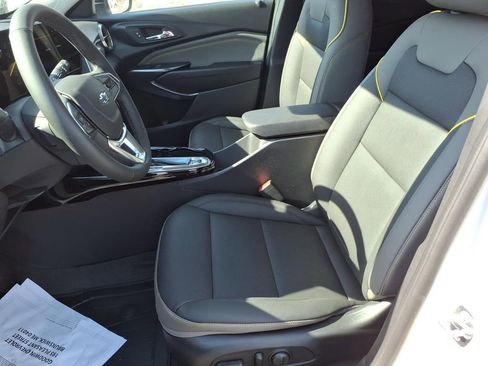 New 2026 Chevrolet Trax ACTIV w/ Sunroof Package image 13