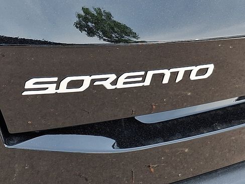 New 2026 Kia Sorento S AWD/4WD image 5