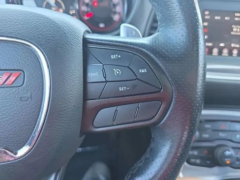 Used 2019 Dodge Challenger GT w/ Driver Convenience Group RWD image 17