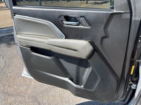 Used 2025 Chevrolet Colorado ZR2 AWD/4WD image 11