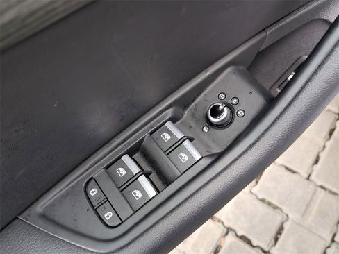 Used 2022 Audi A4 2.0T allroad Premium image 12