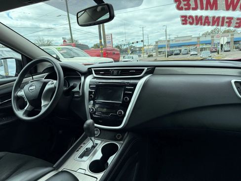 Used 2015 Nissan Murano S w/ Cargo Package w/Cover image 13