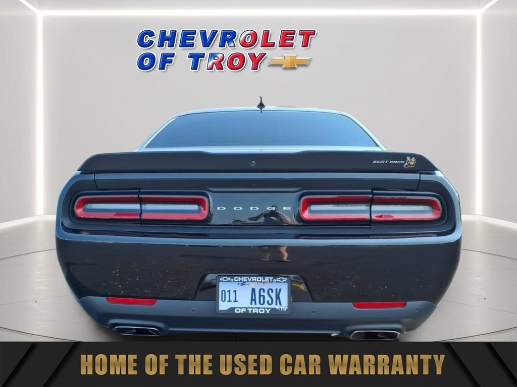 Used 2023 Dodge Challenger R/T Scat Pack RWD image 8