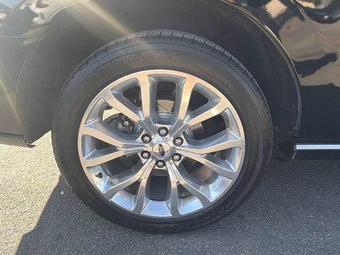 Used 2018 Ford Expedition Platinum AWD/4WD image 14