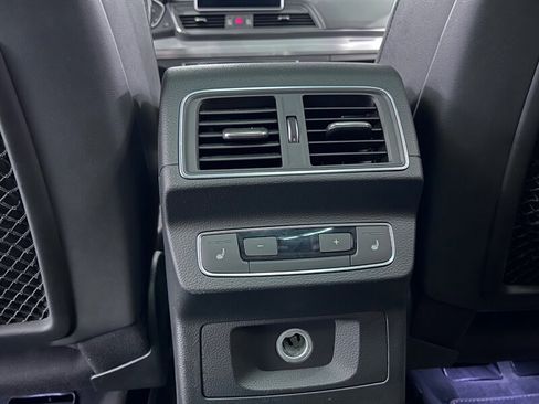 Used 2018 Audi SQ5 Premium Plus image 52