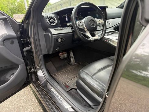 Used 2019 Mercedes-Benz AMG GT 63 image 9