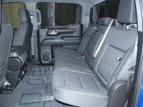 Used 2022 GMC Sierra 1500 Elevation w/ LPO, Elevation Black Package image 25