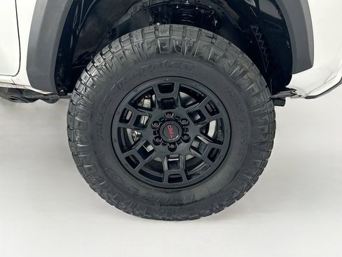 Used 2023 Toyota Tacoma TRD Off-Road AWD/4WD image 30
