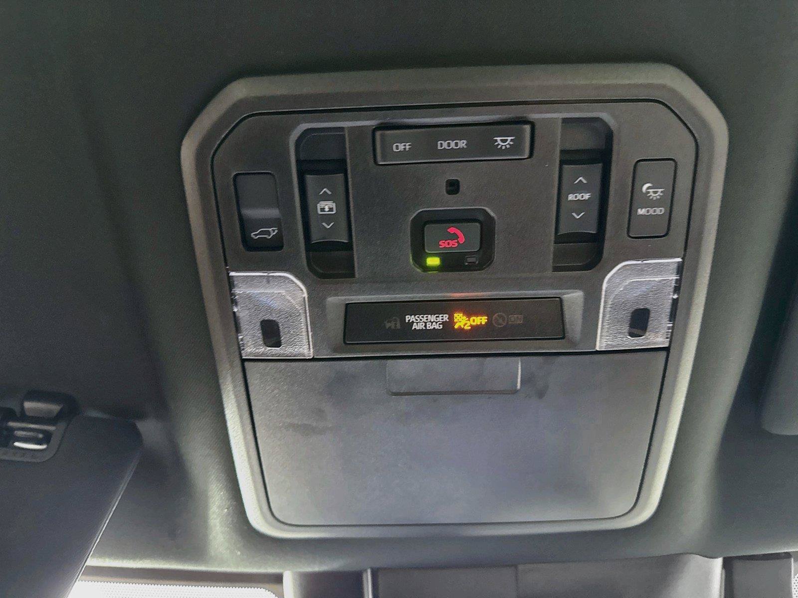 Used 2025 Toyota Sequoia Capstone AWD/4WD image 23