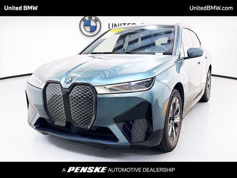 Used 2024 BMW iX xDrive50 w/ Sport Package AWD/4WD image 1