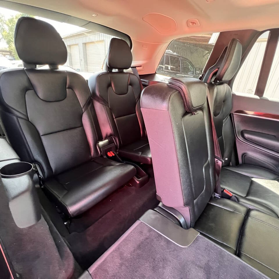 Used 2017 Volvo XC90 T6 Momentum w/ Vision Package AWD/4WD image 28