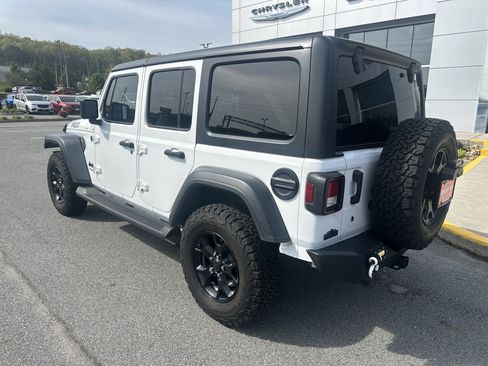 Used 2020 Jeep Wrangler Unlimited Sport AWD/4WD image 10