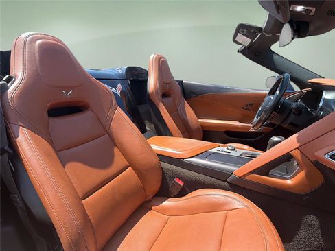 Used 2015 Chevrolet Corvette Stingray Convertible w/ 3LT Preferred Equipment Group RWD image 21