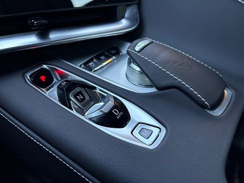 Used 2023 Chevrolet Corvette Stingray Preferred Cpe w/ Chrome Exterior Badge Package image 28