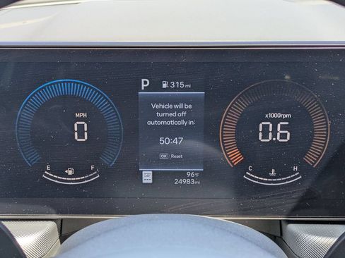 Used 2025 Hyundai Sonata SEL FWD image 16