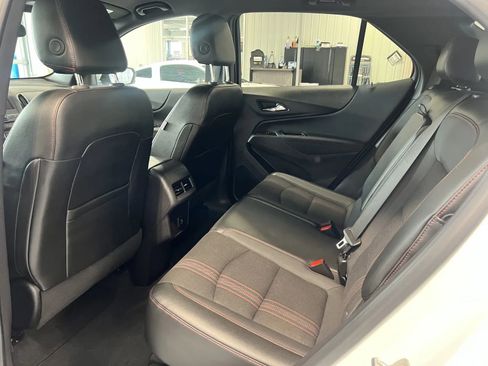 Used 2024 Chevrolet Equinox RS AWD/4WD image 15