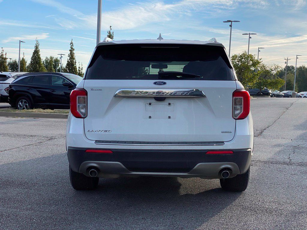 Used 2020 Ford Explorer Limited RWD image 6