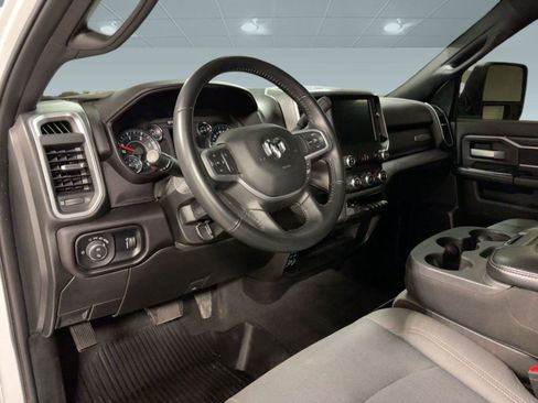 Used 2024 RAM 2500 Big Horn w/ Off Road Package image 3