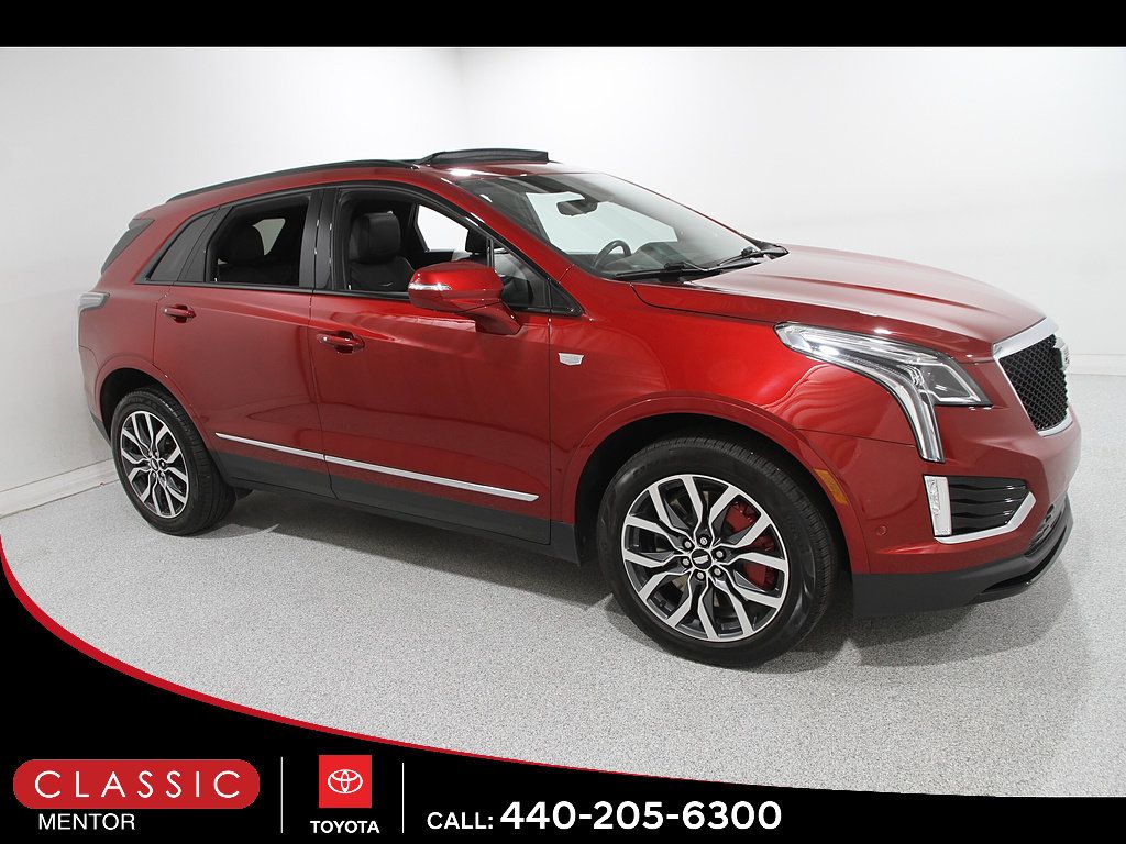 Used 2023 Cadillac XT5 Sportv w/ Platinum Package AWD/4WD image 1