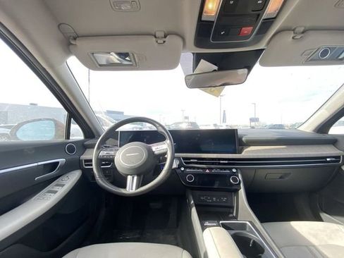 Used 2024 Hyundai Sonata SEL image 6