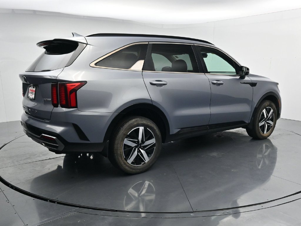 Used 2021 Kia Sorento EX w/ Panoramic Sunroof Package AWD/4WD image 8