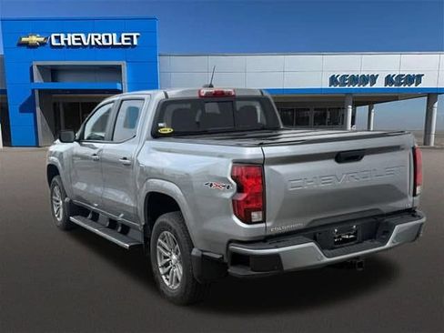 Used 2024 Chevrolet Colorado LT w/ LT Convenience Package II AWD/4WD image 40