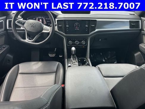 Used 2023 Volkswagen Atlas Cross Sport SEL R-Line AWD/4WD image 16