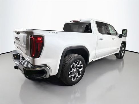 Used 2024 GMC Sierra 1500 SLT w/ SLT Convenience Package AWD/4WD image 6