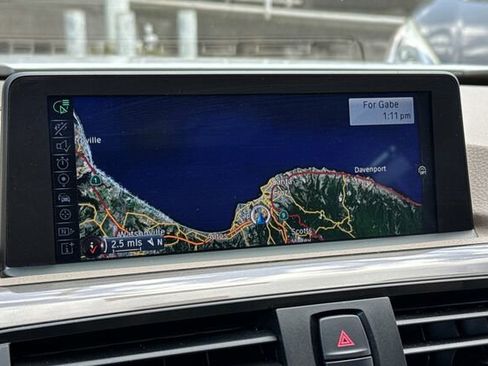 Used 2014 BMW 328i xDrive Wagon image 18