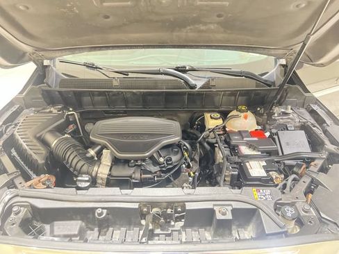 Used 2018 GMC Acadia SLT FWD image 27