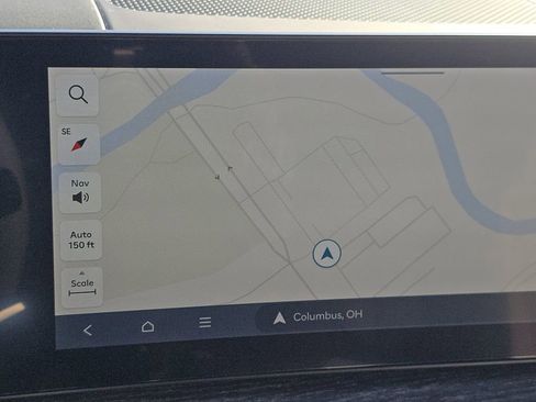 Used 2024 Hyundai Santa Fe Limited image 5