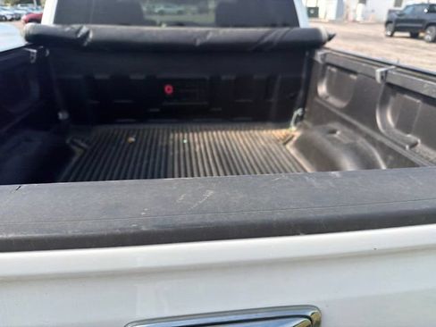 Used 2016 Chevrolet Silverado 1500 LT RWD image 33