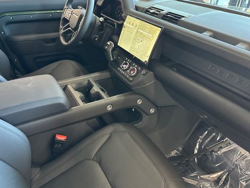 New 2026 Land Rover Defender 130 S AWD/4WD image 29