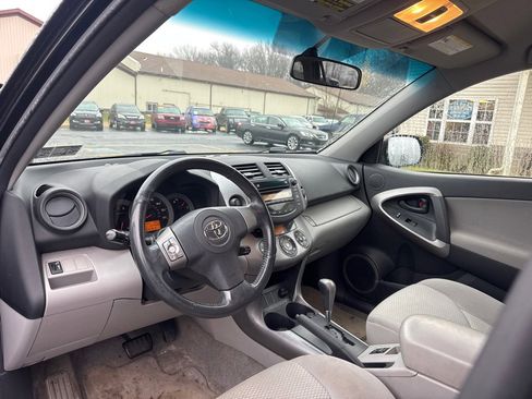 Used 2008 Toyota RAV4 Limited image 14