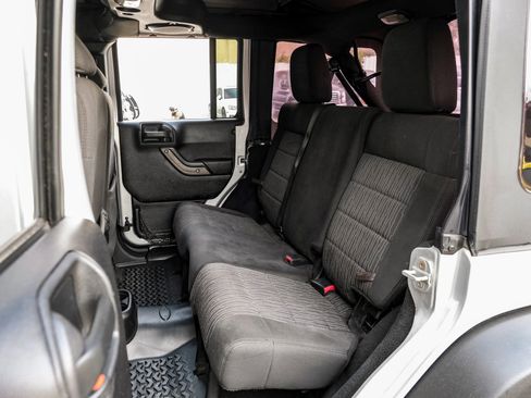 Used 2011 Jeep Wrangler Unlimited Sport image 32