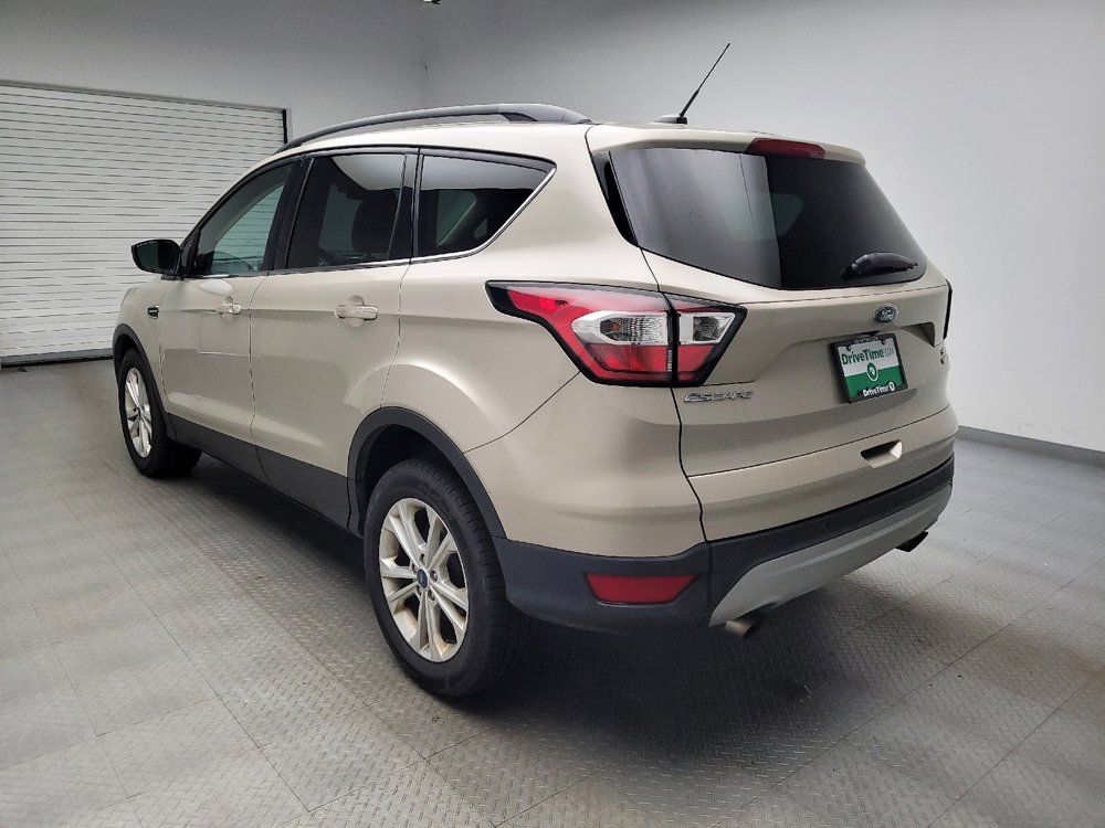 Used 2017 Ford Escape SE w/ Equipment Group 201A AWD/4WD image 5