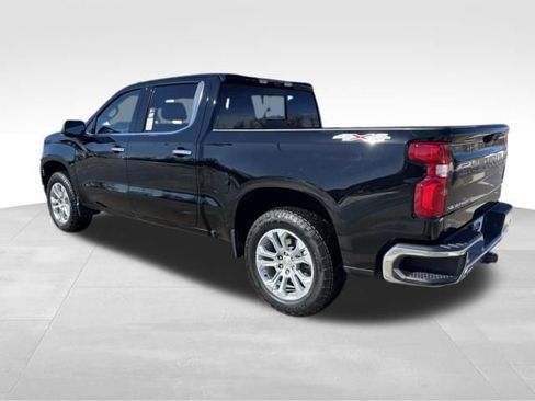 Used 2025 Chevrolet Silverado 1500 LTZ w/ Technology Package AWD/4WD image 3