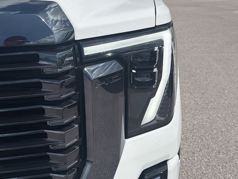 Used 2024 GMC Sierra 2500 Denali Ultimate w/ Max Trailering Package image 42