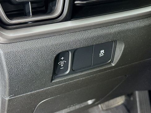 Certified 2024 Kia Sorento LX FWD image 20