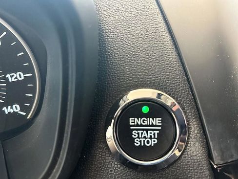 Used 2022 Ford EcoSport Titanium AWD/4WD image 13